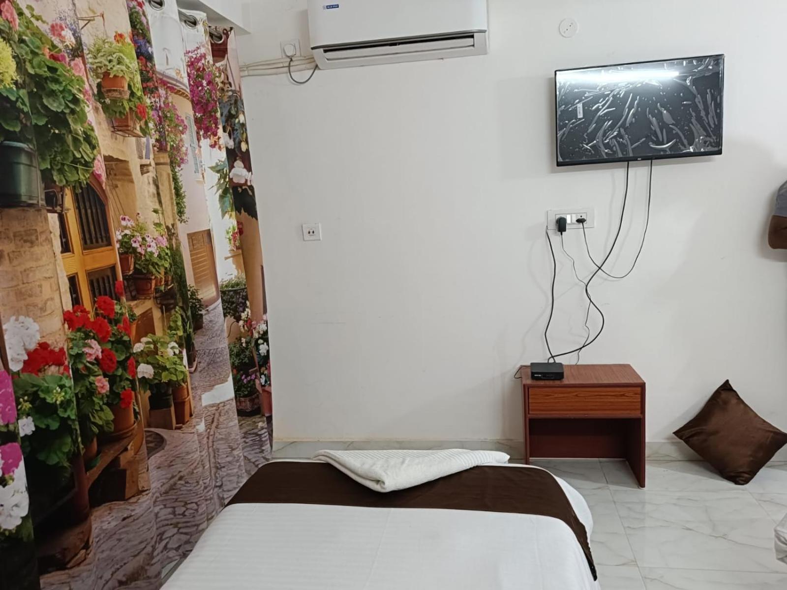 Hotel Atithi Grand Guwahati Exterior foto